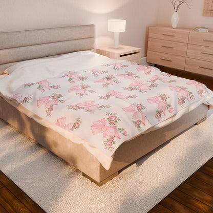 Rosa Beaux Pink Velveteen Plush Blanket