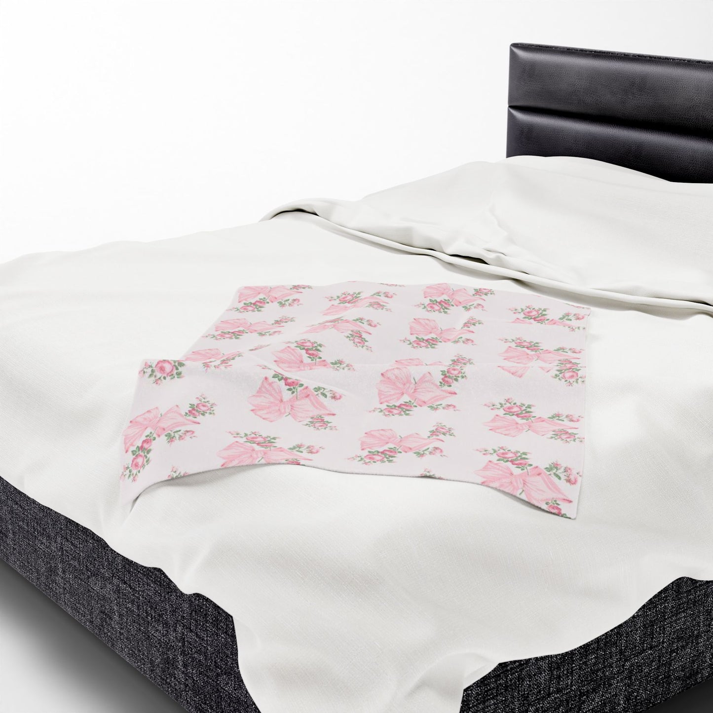 Rosa Beaux Pink Velveteen Plush Blanket