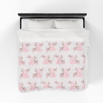 Rosa Beaux Pink Velveteen Plush Blanket